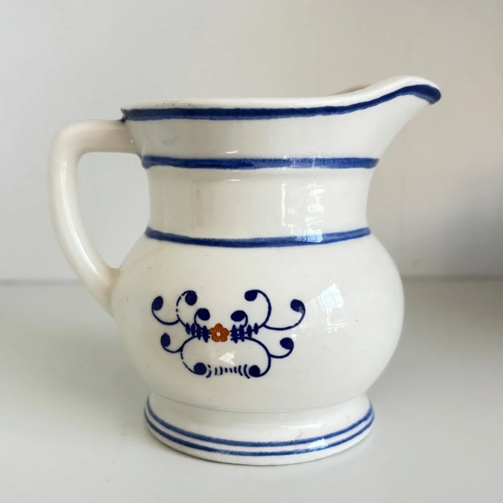 Vintage Ceramic Measuring Cup Pitcher Set 4 Blue White Farmhouse Kitchen Decor